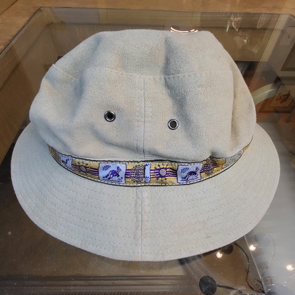 Aussie Chiller Tan Canvas Bucket Hat - Picture 1 of 5